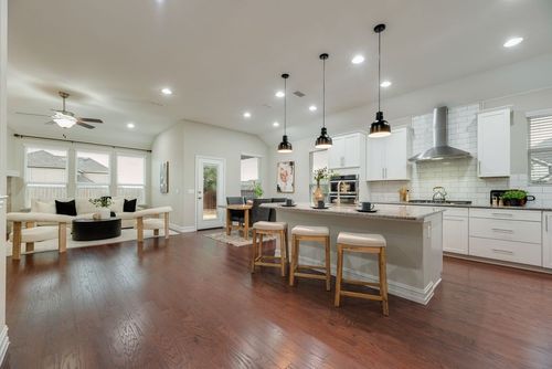 2913 Barnsley Dr, Mckinney, TX, 75071-8680 | Card Image