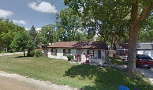 2365 E Bergin Ave, Burton, MI, 48529-2303 | Card Image