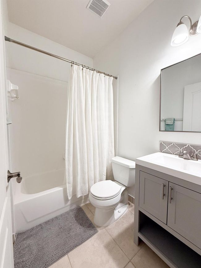 4803 Nw 59 Th Ct, House other with 3 bedrooms, 2 bathrooms and null parking in Coconut Creek FL | Image 11