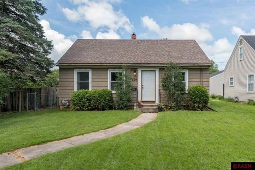 809 Lyndale St, North Mankato, MN, 56003-3024 | Card Image
