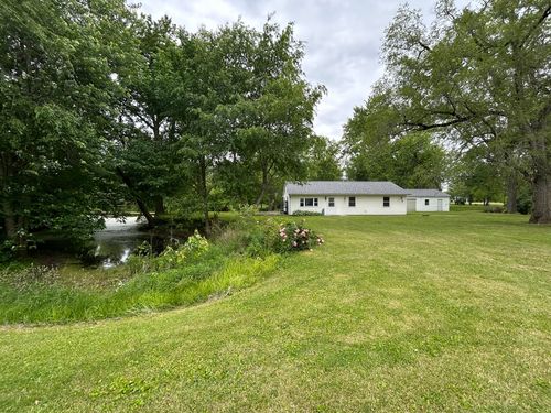 106 Clingan Ln, Danville, IL, 61832-2819 | Card Image