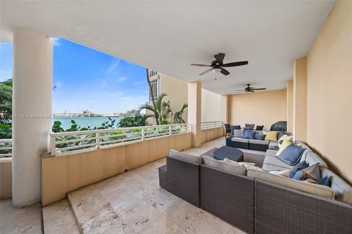 apt-201-848 Brickell Key Dr, Miami, FL, 33131-3701 | Card Image