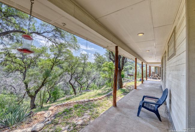 270 Robinson Rd, House other with 4 bedrooms, 3 bathrooms and null parking in Concan TX | Image 12