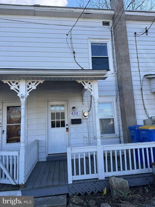 432 4th Ave, PARKESBURG, PA, 19365-1410 | Card Image