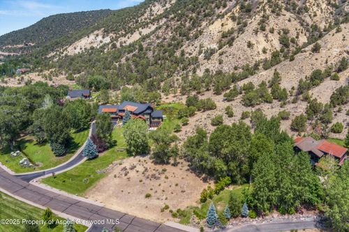 604 Larkspur Dr, Carbondale, CO, 81623-3212 | Card Image