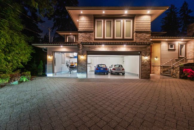 3930 Bayridge Avenue, House other with 5 bedrooms, 5 bathrooms and 3 parking in West Vancouver BC | Image 1