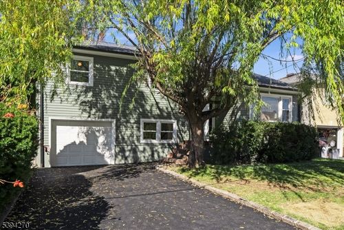 920 Peach Tree Rd, Union, NJ, 07083-6560 | Card Image