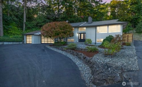 16433 9th Ave Sw, Burien, WA, 98166-2973 | Card Image