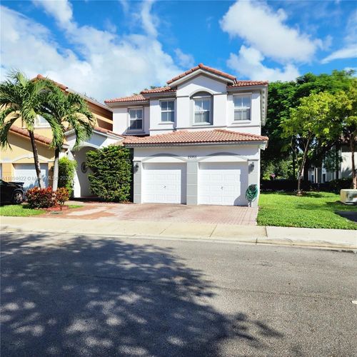 10955-10955 Nw 87th Ln, Doral, FL, 33178-1482 | Card Image