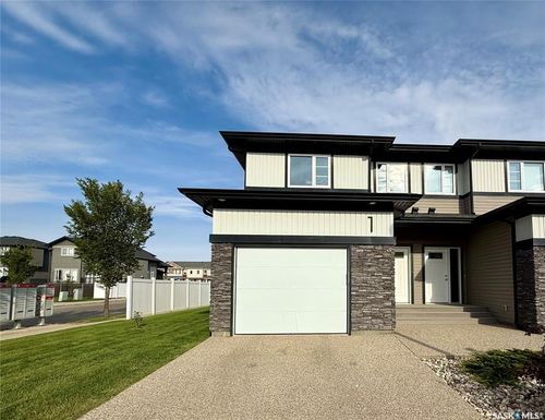 1-5301 Beacon Dr, Regina, SK, S4W0R6 | Card Image