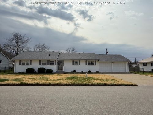 806 Cherry St, Ravenswood, WV, 26164-1512 | Card Image