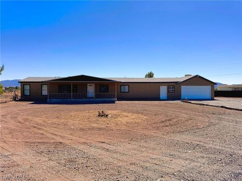 4850 Pontiac Cir, Pahrump, NV, 89048-1416 | Card Image