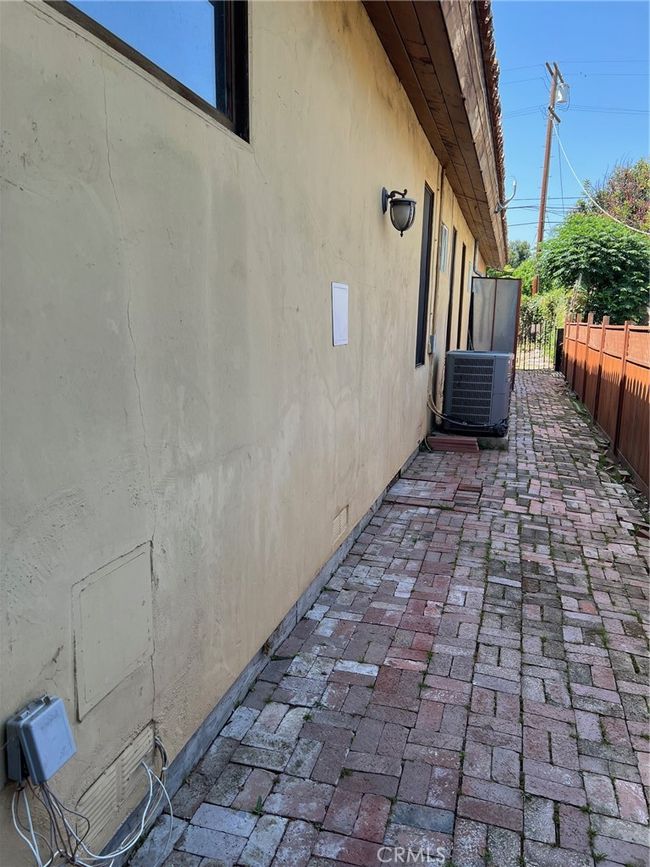 14720 Valerio St, House other with 5 bedrooms, 4 bathrooms and 2 parking in Van Nuys CA | Image 33