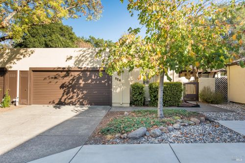 824 Adobe Drive, Santa Rosa, CA, 95404 | Card Image
