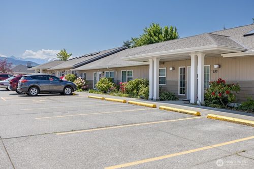 ste-c-530 W Fir St, Sequim, WA, 98382-3284 | Card Image