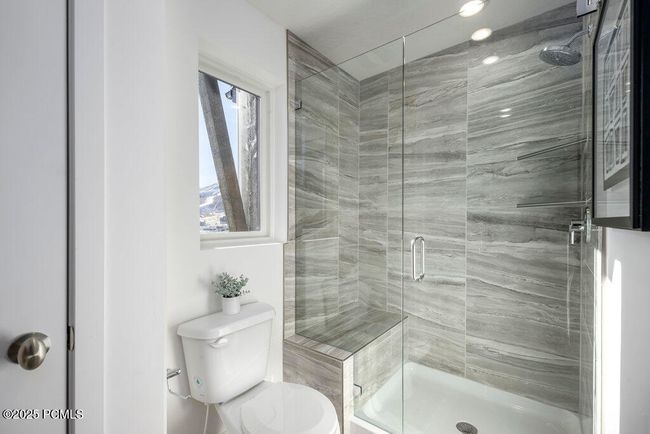 F-2 - 2033 Pinnacle Ln, Condo with 3 bedrooms, 3 bathrooms and null parking in Heber City UT | Image 18
