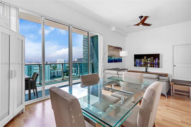 APT-2401 - 1250 S Miami Ave, Condo with 2 bedrooms, 2 bathrooms and null parking in Miami FL | Image 8