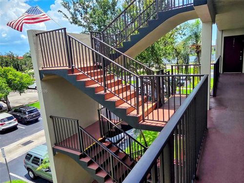 301f-800 Sw 131st Ave, Pembroke Pines, FL, 33027-1836 | Card Image