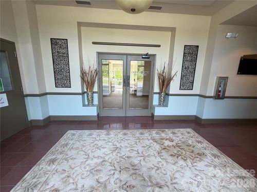 121 Rolling Hill Rd, Mooresville, NC, 28117-8804 | Card Image