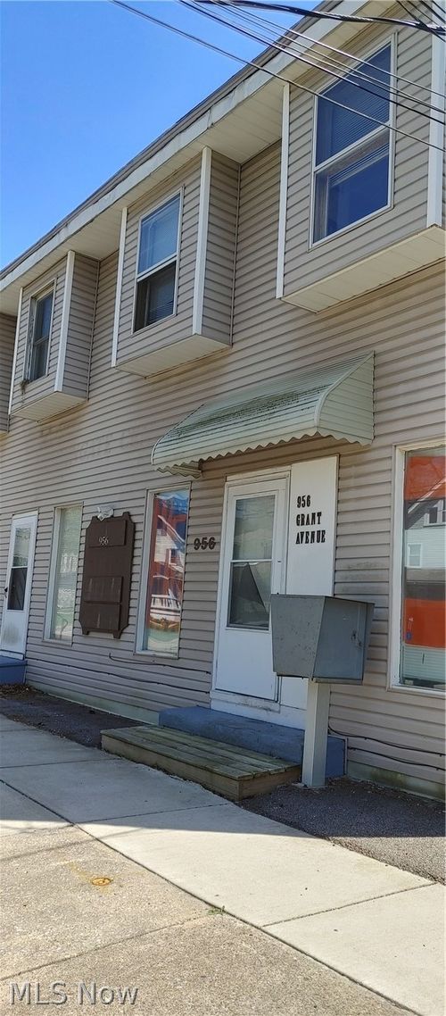 apt-3-956 Grant Ave, Cuyahoga Falls, OH, 44221-4600 | Card Image