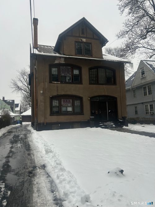 2-304 Edgewood St, Hartford, CT, 06112-1921 | Card Image