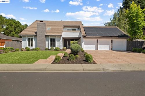 16 Leeds Ct W, Danville, CA, 94526-4312 | Card Image