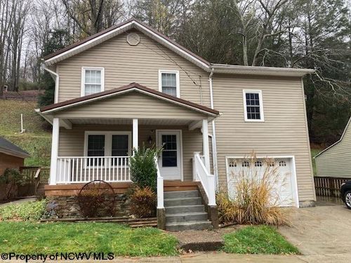 254 Cottage Avenue, Weston, WV, 26452 | Card Image