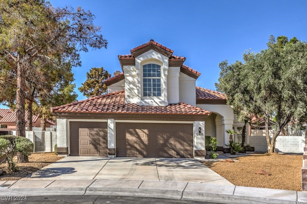 Cantada Cir, Las Vegas, NV 89130