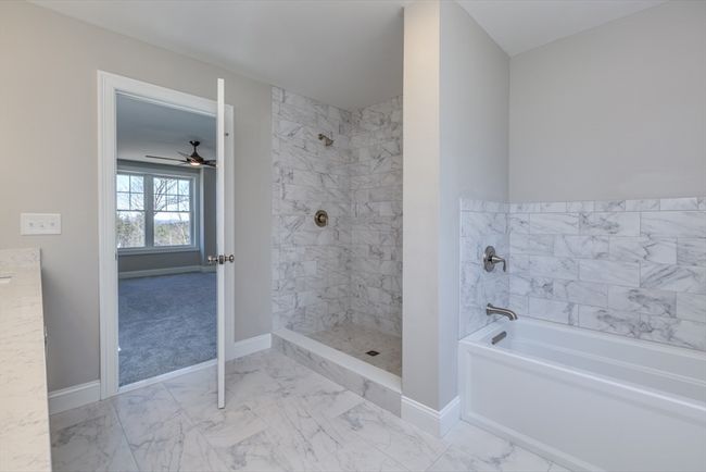 249 Standish Ln, House other with 4 bedrooms, 4 bathrooms and 10 parking in Hudson NH | Image 23