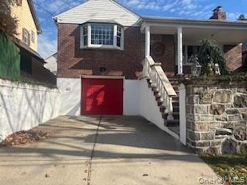 1457 Bay St, Staten Island, NY, 10305-3917 | Card Image