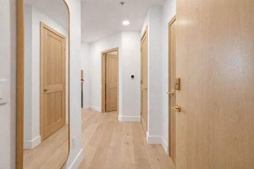 unit-1018-3324 Peachtree Rd Ne, Atlanta, GA, 30326-1475 | Card Image