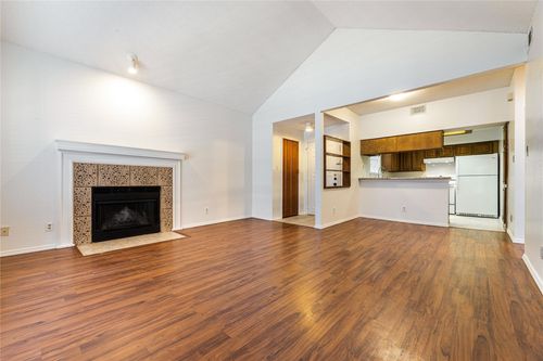 apt-288-3110 Devonshire Dr, Plano, TX, 75075-3389 | Card Image
