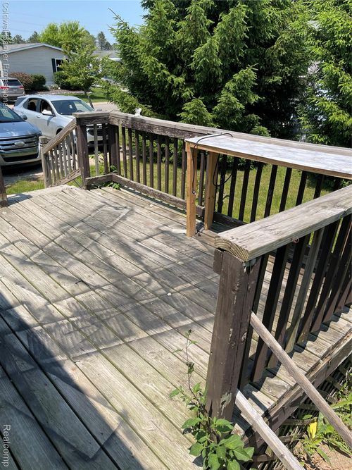 264 Sarah Fern Ct, Lapeer, MI, 48446-4137 | Card Image