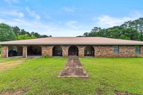 731 New Hope Kokomo Rd, Foxworth, MS, 39483-4767 | Card Image