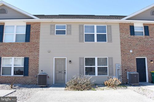 161 Delano Dr, CHAMBERSBURG, PA, 17201-8618 | Card Image