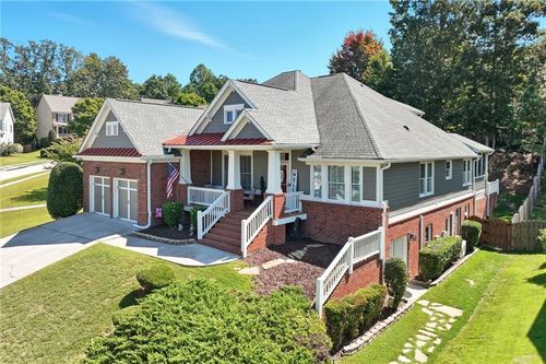 7507 Brookstone Cir, Flowery Branch, GA, 30542-7710 | Card Image