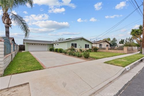 11625 Hunnewell, Sylmar, CA, 91342 | Card Image
