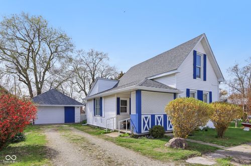 540 Broadway St, Atlanta, IN, 46031-9475 | Card Image