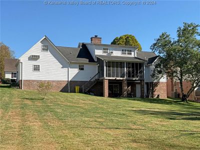 23 Meadowbrook Circle, House other with 3 bedrooms, 2 bathrooms and null parking in Hurricane WV | Image 3