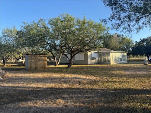 102 Weber Ln, Mathis, TX, 78368-3405 | Card Image