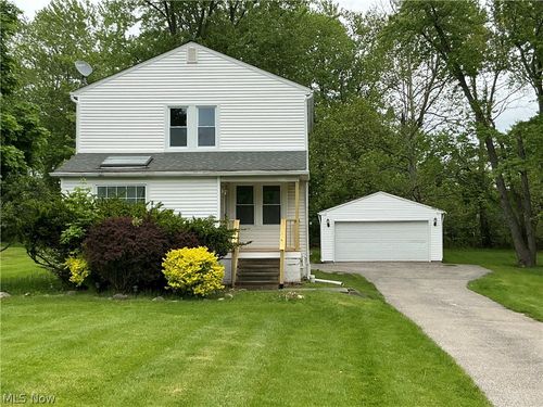 3659 Brainard Rd, Woodmere, OH, 44122-4511 | Card Image