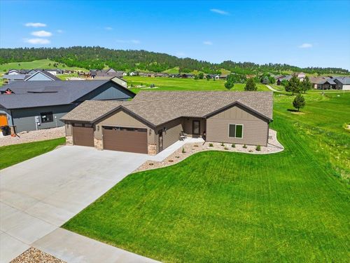 7920 Duke Pkwy, Spearfish, SD, 57783-8677 | Card Image