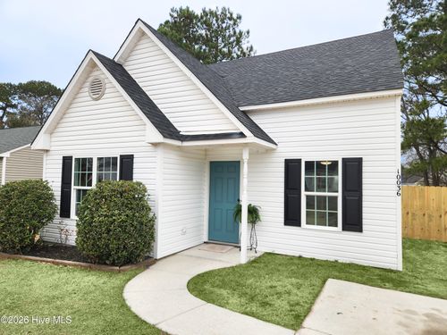 10036 Hidden Branches Dr, Belville, NC, 28451-9519 | Card Image