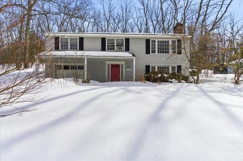 18 Douglas St, Merrimack, NH, 03054-4721 | Card Image