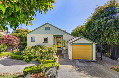 2350 Paradise Dr, Tiburon, CA, 94920-1219 | Card Image