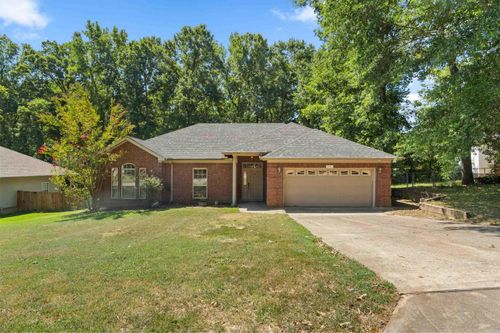 3013 W Greenbrier, Benton, AR, 72015-2936 | Card Image