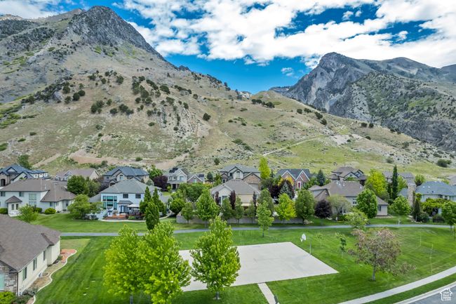 View of mountain backdrop with nearby suburban area | Image 48
