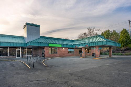 6 North Street, Houlton, ME, 04730 | Card Image