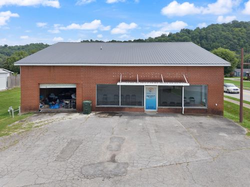 116 N Broadway St, Barbourville, KY, 40906 | Card Image