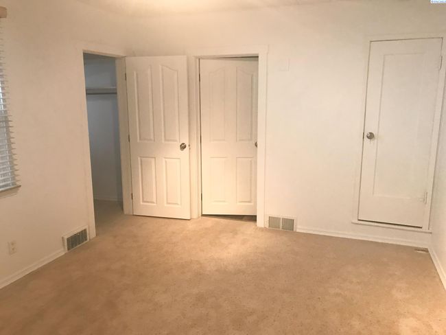 310 N Mill St, Home with 0 bedrooms, 0 bathrooms and null parking in Colfax WA | Image 9